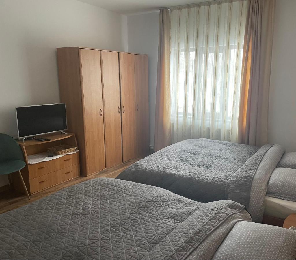 Pensiunea Casa Eden Mărişel Exteriér fotografie